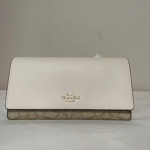 Coach Slim Trifold Wallet In Signature Canvas Light Khaki